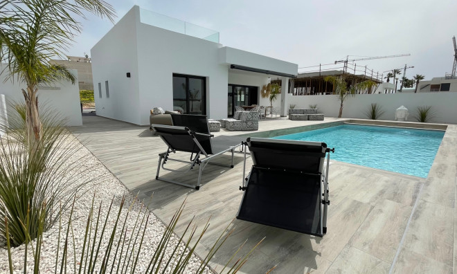 Nieuwbouw Woningen - Herenhuis -
Rafal