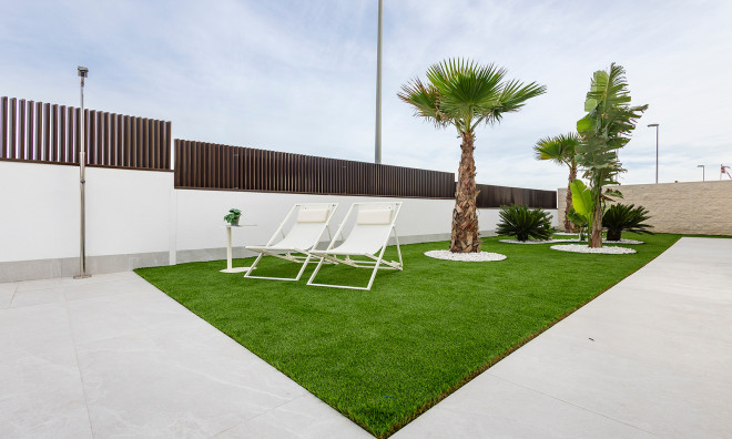 Новое здание - Вилла / Полуотдельная -
Orihuela Costa