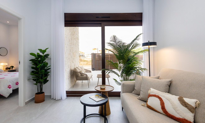 Новое здание - Вилла / Полуотдельная -
Orihuela Costa