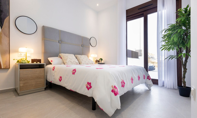 Новое здание - Вилла / Полуотдельная -
Orihuela Costa