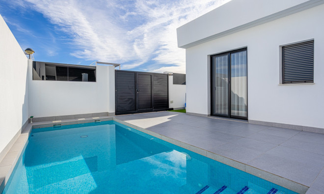 Segunda mano - Villa -
Torre Pacheco - Roldán