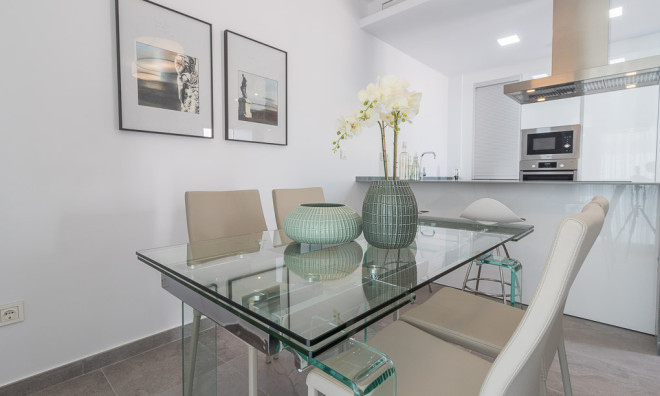 Obra nueva - Bungalow -
Torrevieja