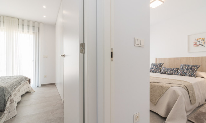 Obra nueva - Bungalow -
Torrevieja