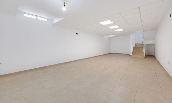 Новое здание - Таунхаус -
San Fulgencio