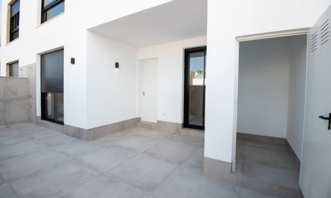 Новое здание - Бунгало -
San Pedro del   Pinatar - San Pedro del Pinatar 