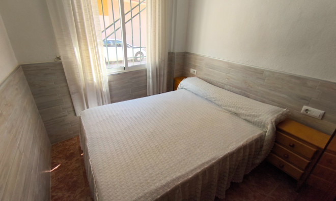 Перепродажа - Бунгало -
Los Alcázares