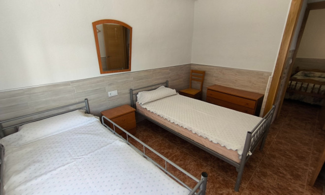 Перепродажа - Бунгало -
Los Alcázares