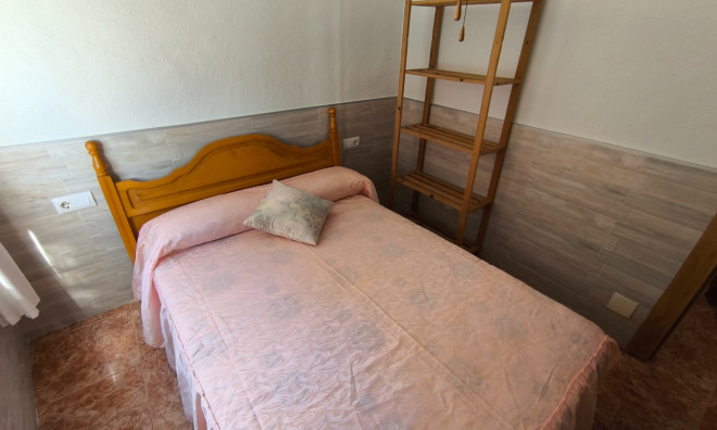 Перепродажа - Бунгало -
Los Alcázares