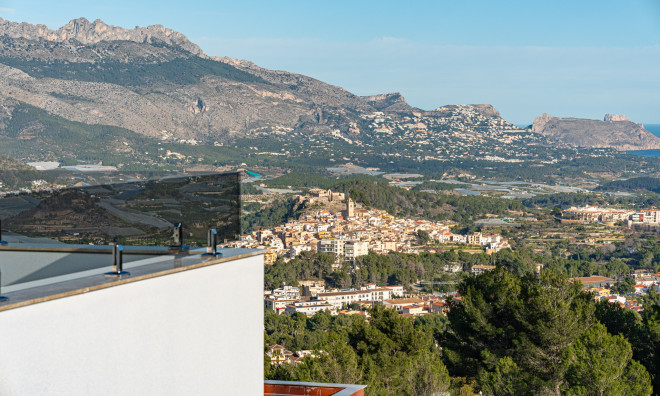 Obra nueva - Adosado -
Polop