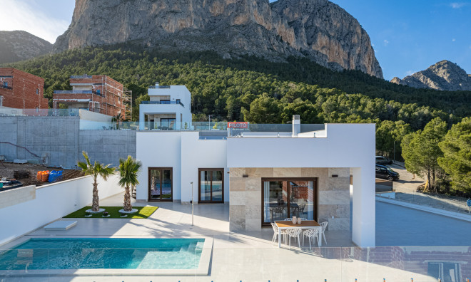 Obra nueva - Adosado -
Polop