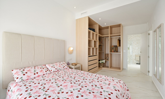 Obra nueva - Adosado -
Polop