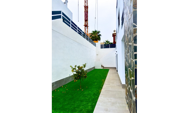 Obra nueva - Adosado -
Ciudad Quesada