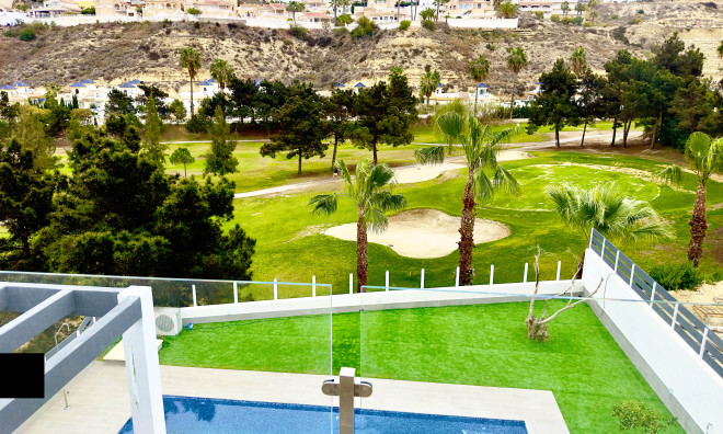 Obra nueva - Adosado -
Ciudad Quesada