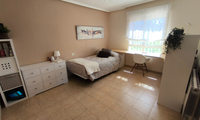 Herverkoop - Villa -
Cartagena