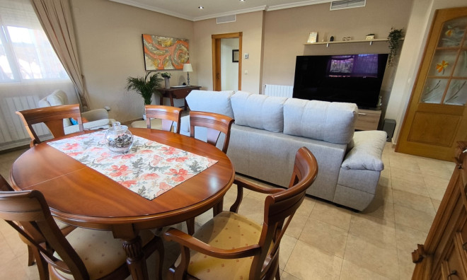 Herverkoop - Villa -
Cartagena