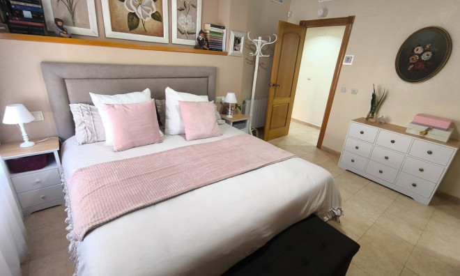 Herverkoop - Villa -
Cartagena