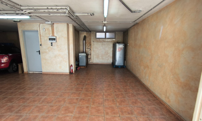 Herverkoop - Villa -
Cartagena