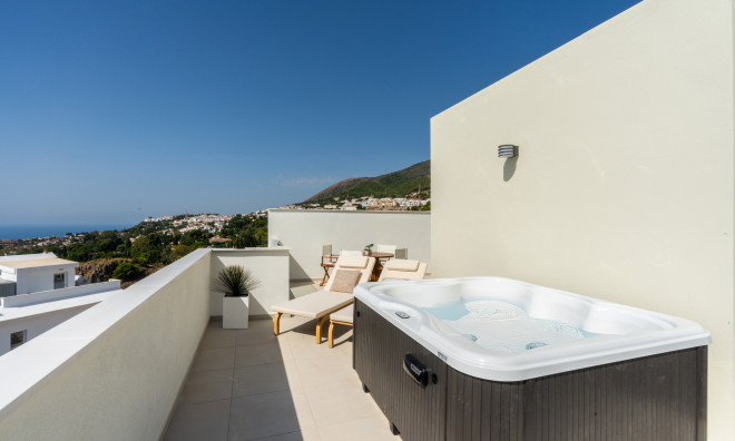 Nouvelle construction - Appartement -
Benalmádena