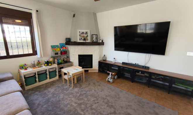 Resale - Villa -
Torre-Pacheco