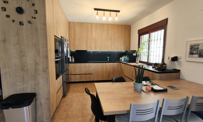 Resale - Villa -
Torre-Pacheco