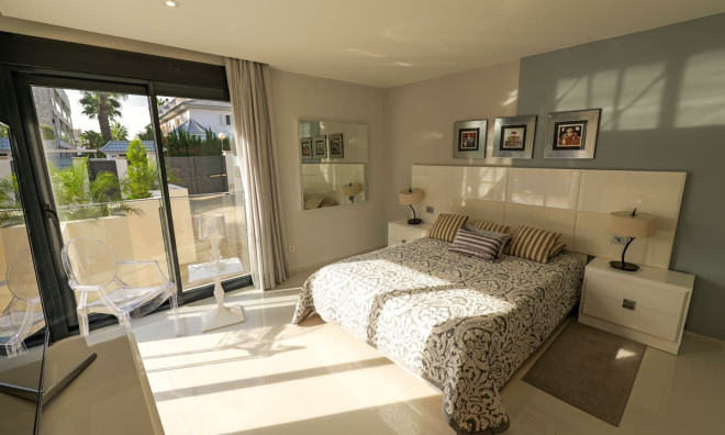 Nieuwbouw Woningen - Villa -
Torrevieja