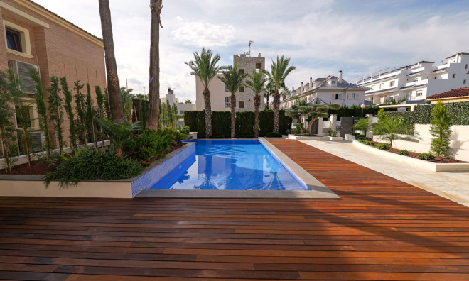 Nieuwbouw Woningen - Villa -
Torrevieja
