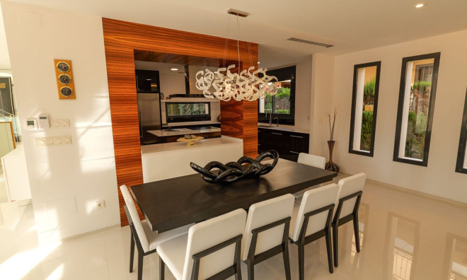 Nieuwbouw Woningen - Villa -
Torrevieja