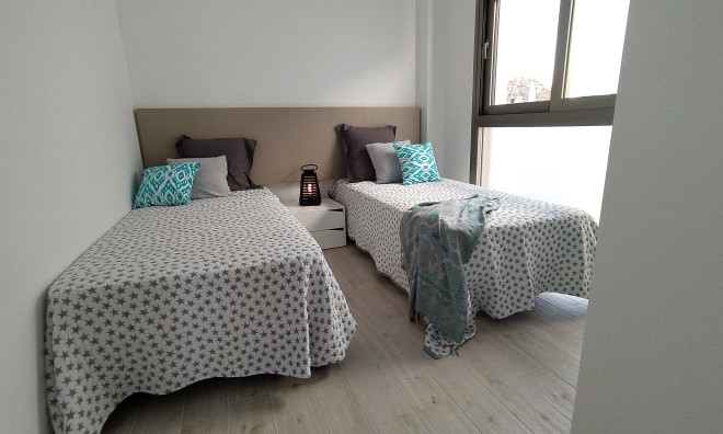 Obra nueva - Villa / Semi pareado -
Orihuela