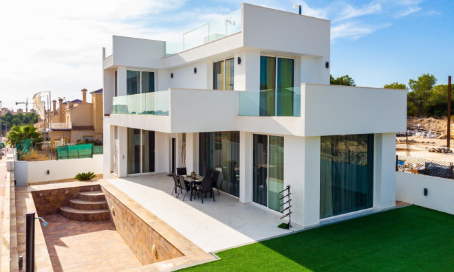 Obra nueva - Villa / Semi pareado -
Orihuela