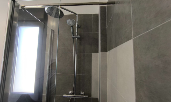 Resale - Apartment / flat -
Alhama de Murcia