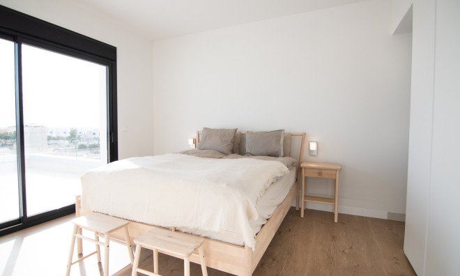 Новое здание - Villa -
Montesinos