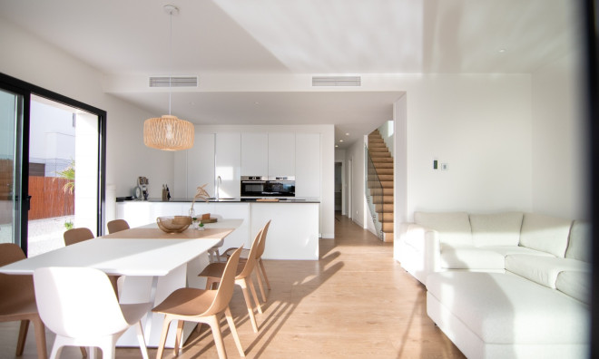 Новое здание - Villa -
Montesinos