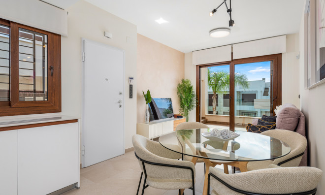 Nybyggnation - Bungalow -
Torrevieja