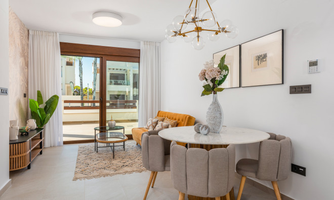 Nybyggnation - Bungalow -
Torrevieja