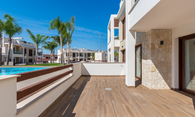 Nybyggnation - Bungalow -
Torrevieja
