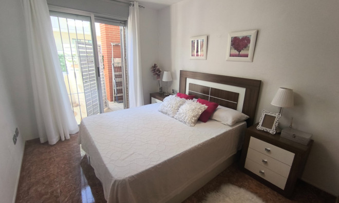 Resale - Apartment / flat -
Murcia