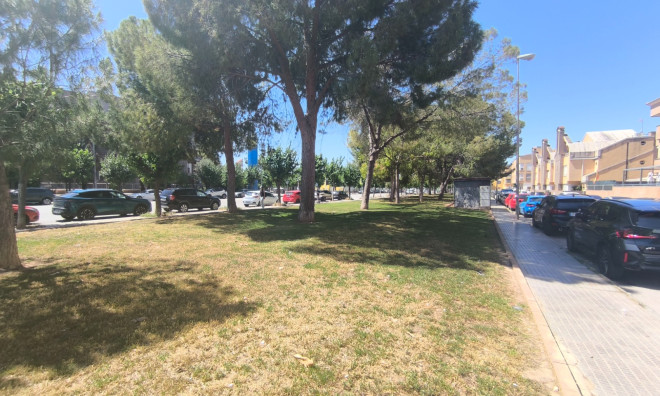 Resale - Apartment / flat -
Murcia