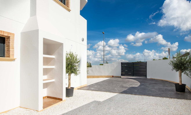 New Build - Villa / Semi semi-detached -
Cox