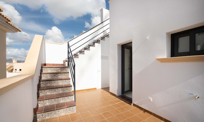 New Build - Villa / Semi semi-detached -
Cox