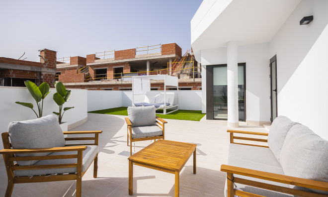 Nieuwbouw Woningen - Villa / Halfvrijstaand -
Torrevieja