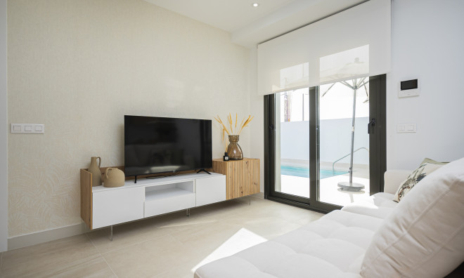 Nieuwbouw Woningen - Villa / Halfvrijstaand -
Torrevieja