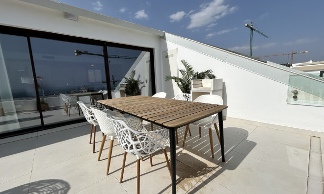 Obra nueva - Ático -
Fuengirola