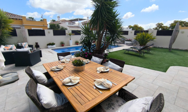 Resale - Villa -
Torre-Pacheco - Mar Menor Golf Resort