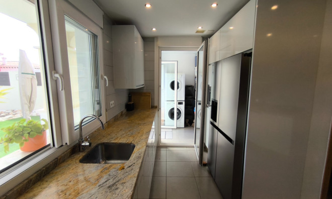 Resale - Villa -
Torre-Pacheco - Mar Menor Golf Resort