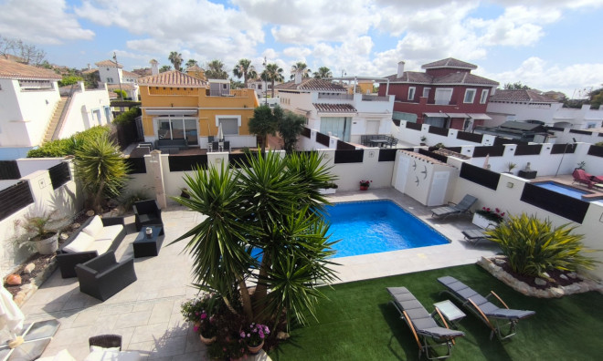 Resale - Villa -
Torre-Pacheco - Mar Menor Golf Resort