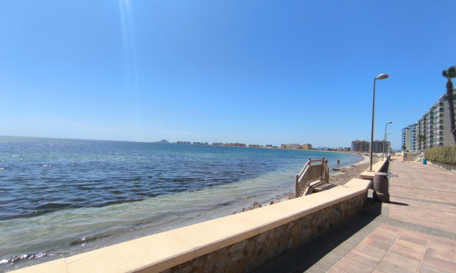 Resale - Apartment / flat -
La Manga Del Mar Menor - San Javier