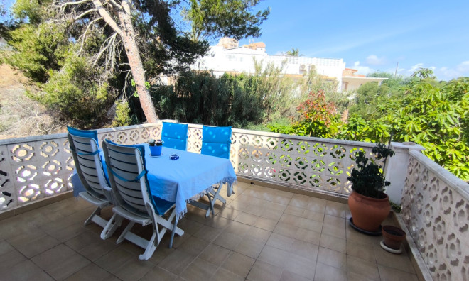 Revente - Maison de ville -
Torrevieja