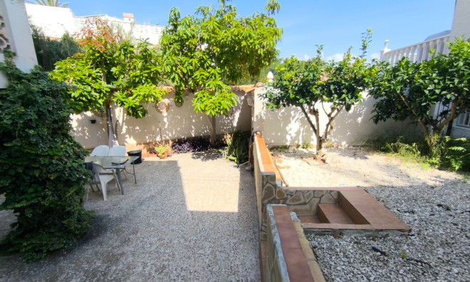 Revente - Maison de ville -
Torrevieja