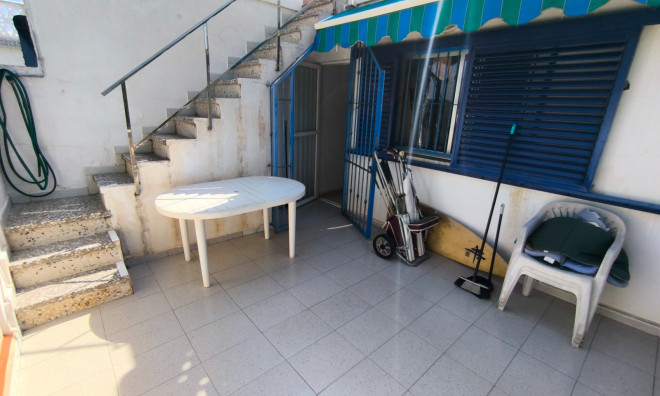 Revente - Maison de ville -
Torrevieja