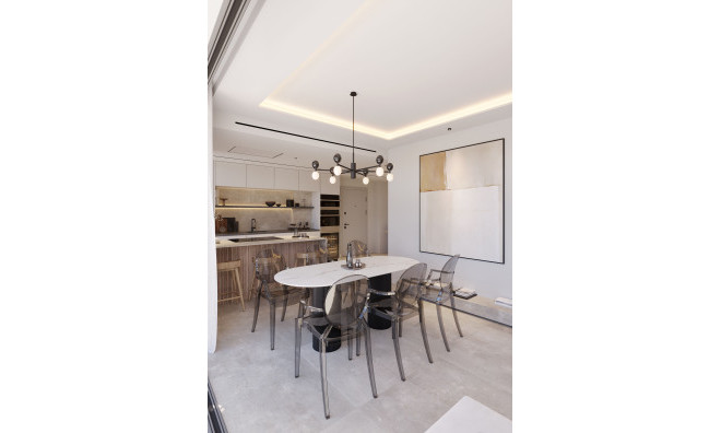 Obra nueva - Apartamento / piso -
Estepona